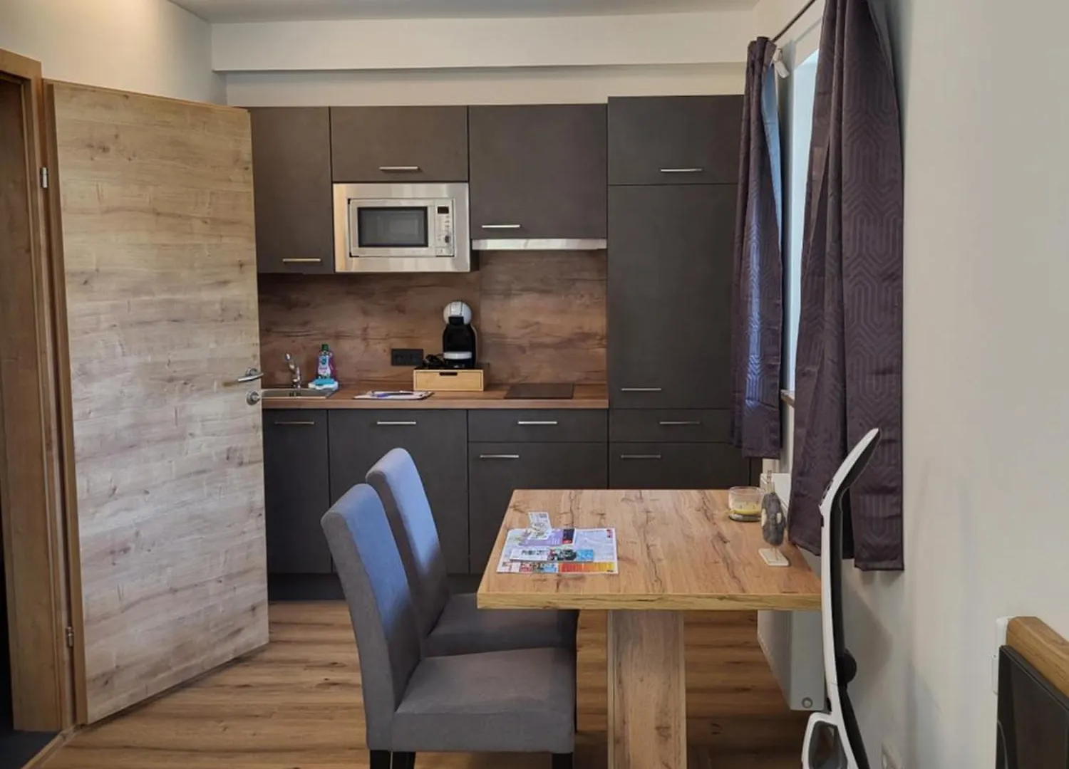 Apartments Brunnmeisterhof ザルツブルク 0*,